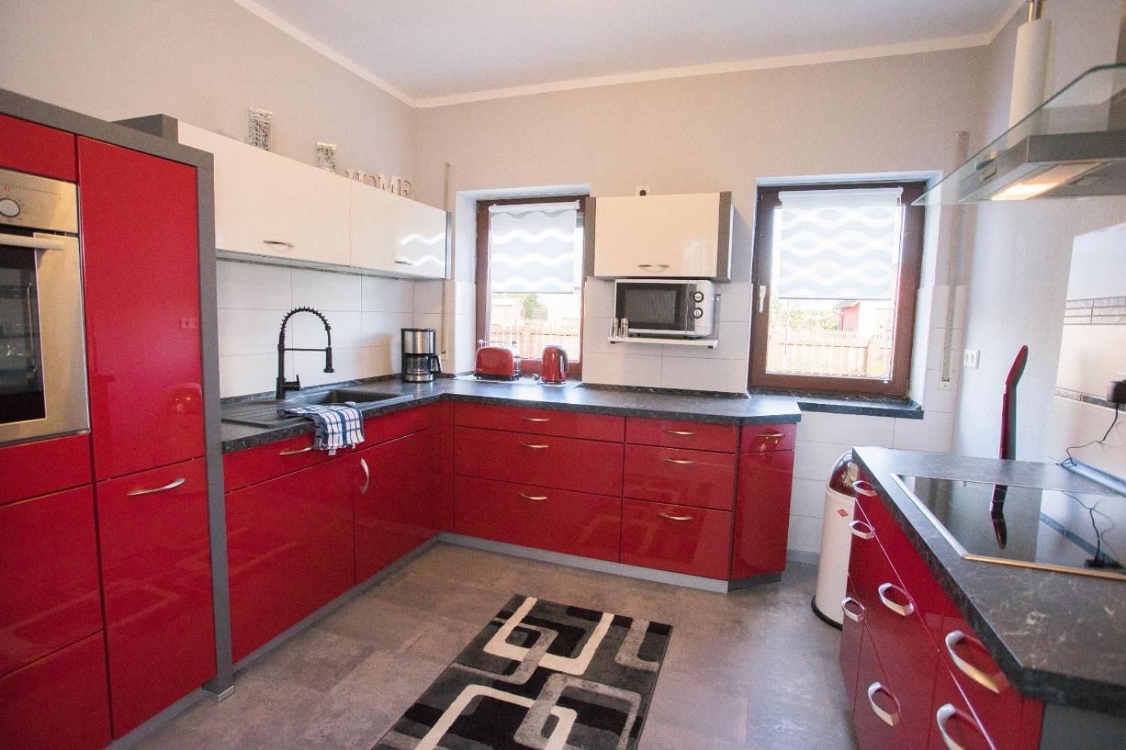 Zum Kaeutzchen 120Qm Ferienhaus 8 Personen 4 Schlafzimmer Nossentiner Huette ภายนอก รูปภาพ