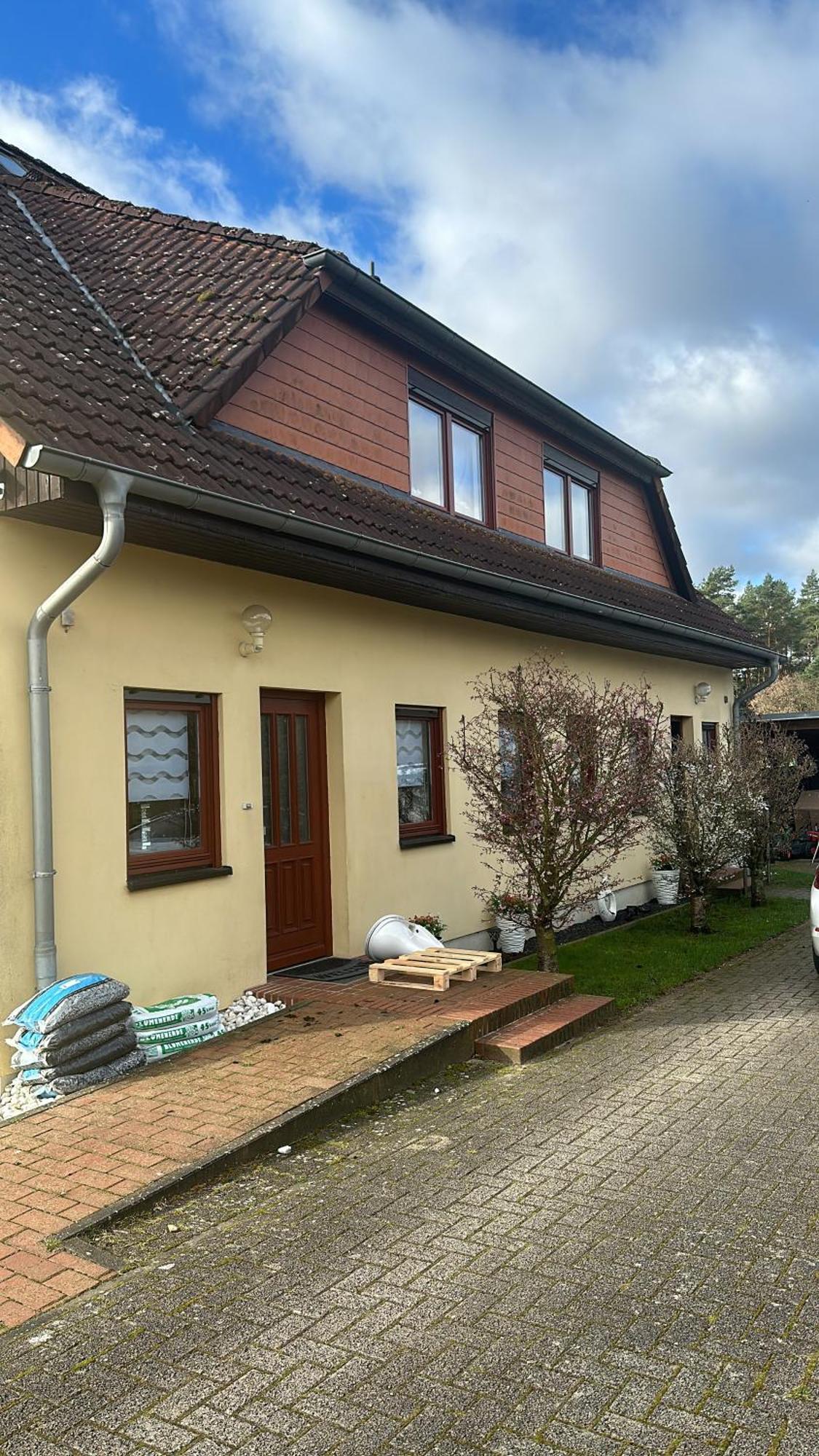 Zum Kaeutzchen 120Qm Ferienhaus 8 Personen 4 Schlafzimmer Nossentiner Huette ภายนอก รูปภาพ