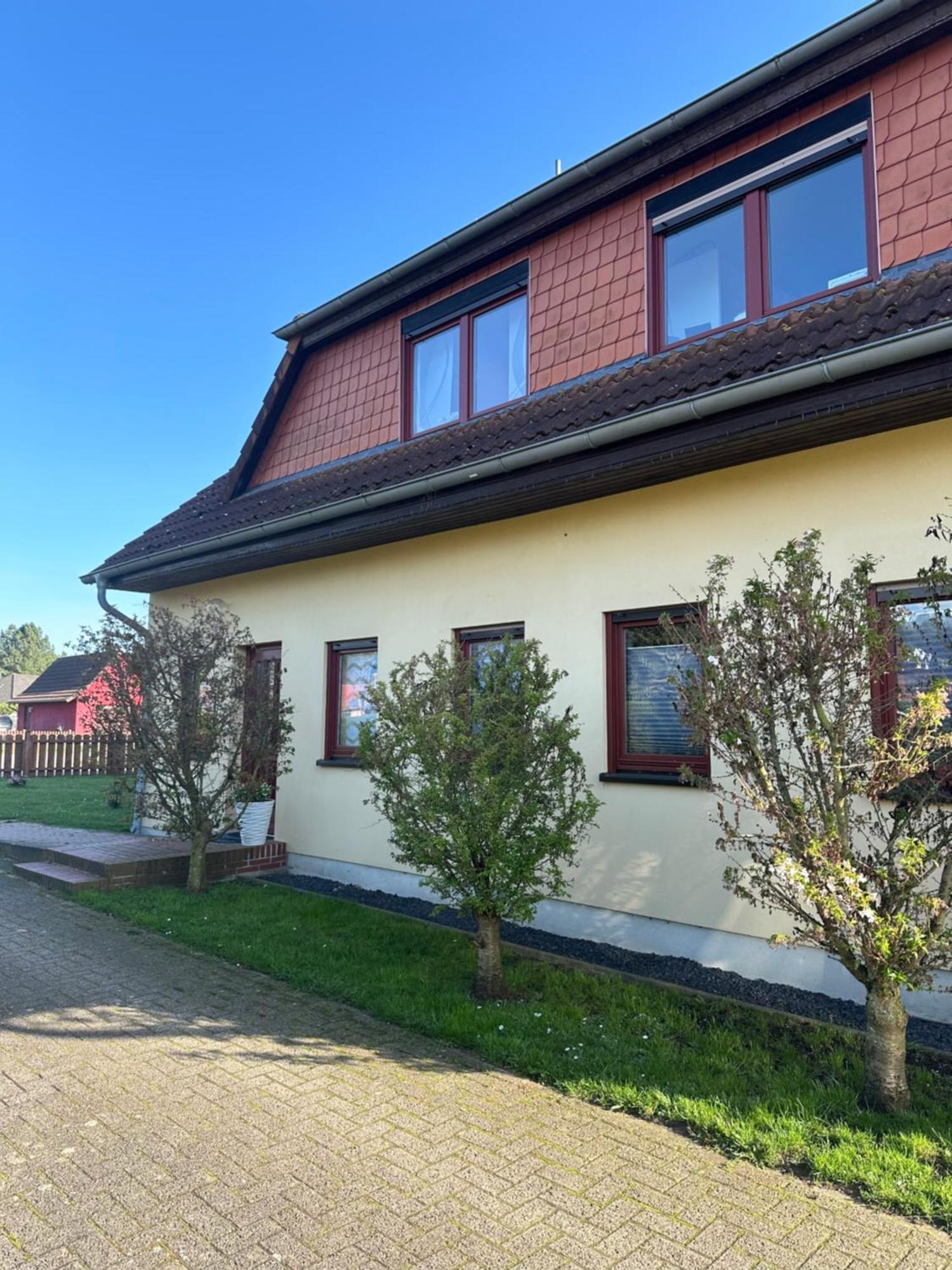 Zum Kaeutzchen 120Qm Ferienhaus 8 Personen 4 Schlafzimmer Nossentiner Huette ภายนอก รูปภาพ