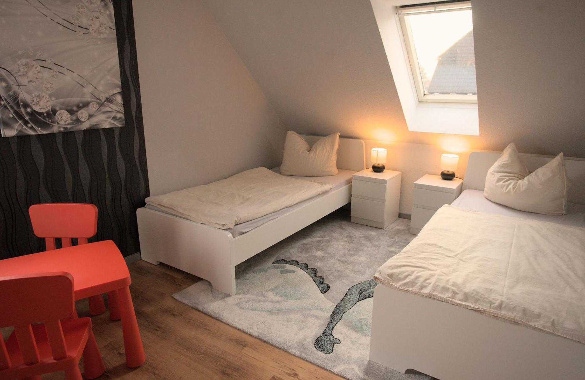 Zum Kaeutzchen 120Qm Ferienhaus 8 Personen 4 Schlafzimmer Nossentiner Huette ภายนอก รูปภาพ